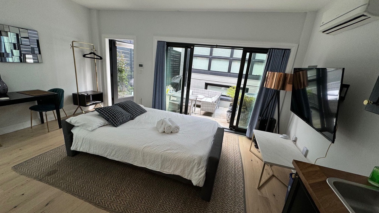 Photo of Bedroom in Shaw