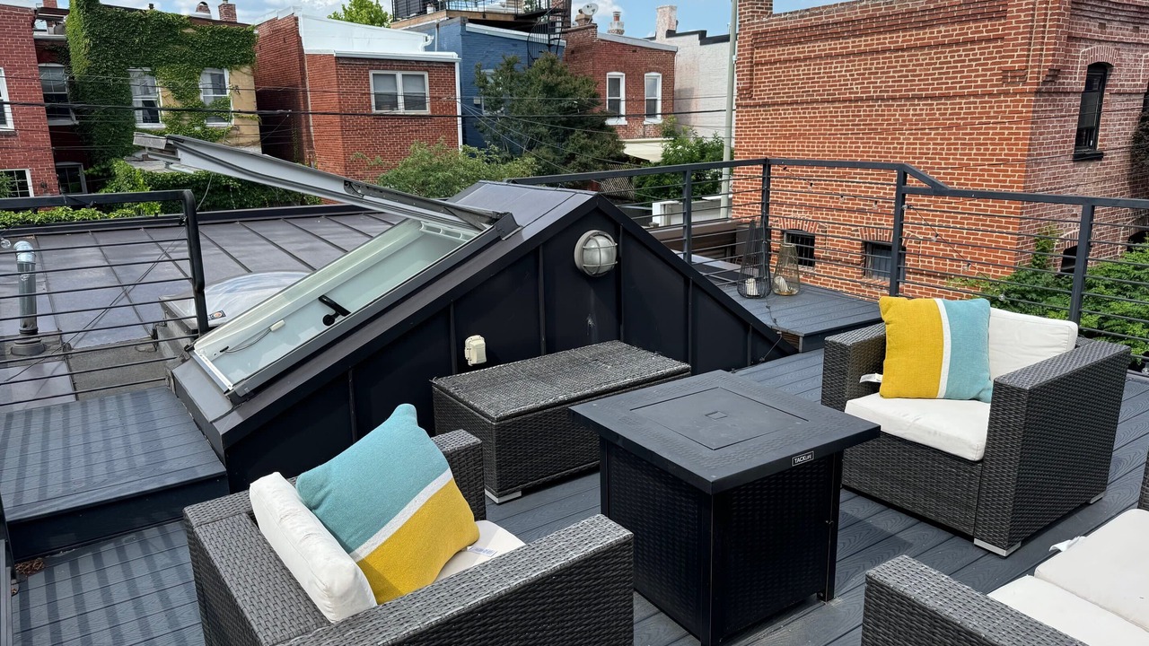 Photo of Others in Shaw