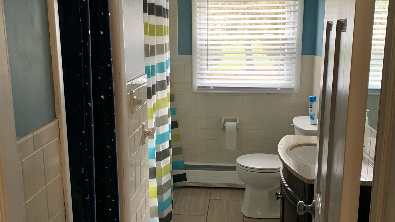 Photo of Bathroom in Benton