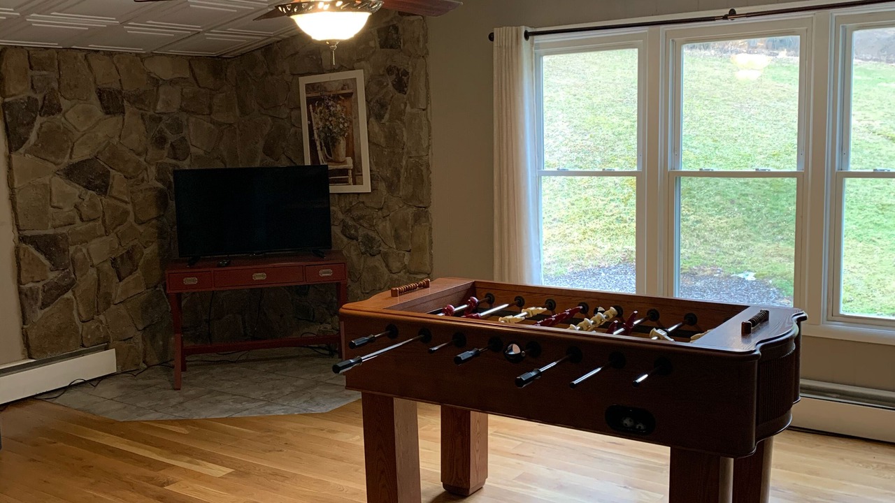 Photo of Bedroom in Benton