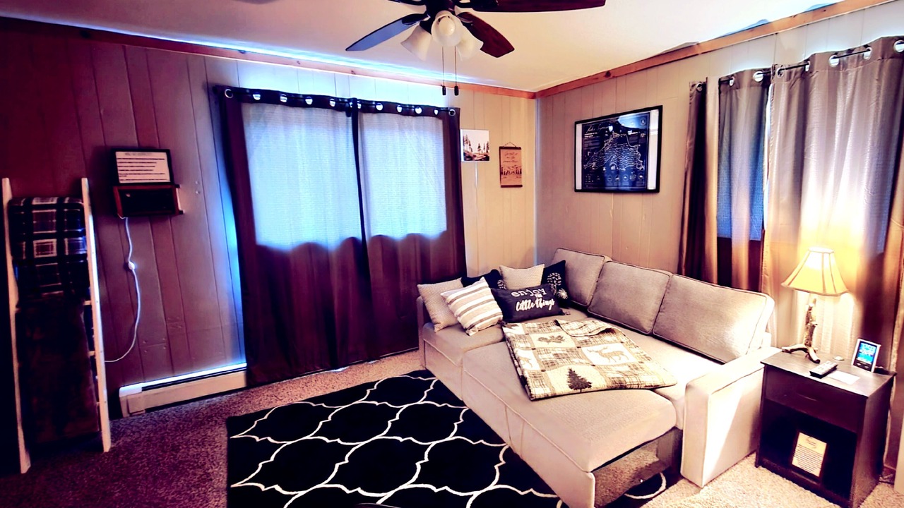 Photo of Livingroom in Bessemer