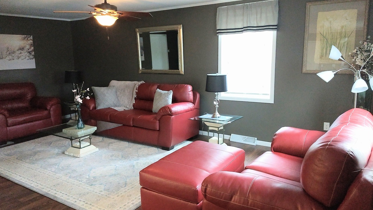 Photo of Livingroom in Interior Township