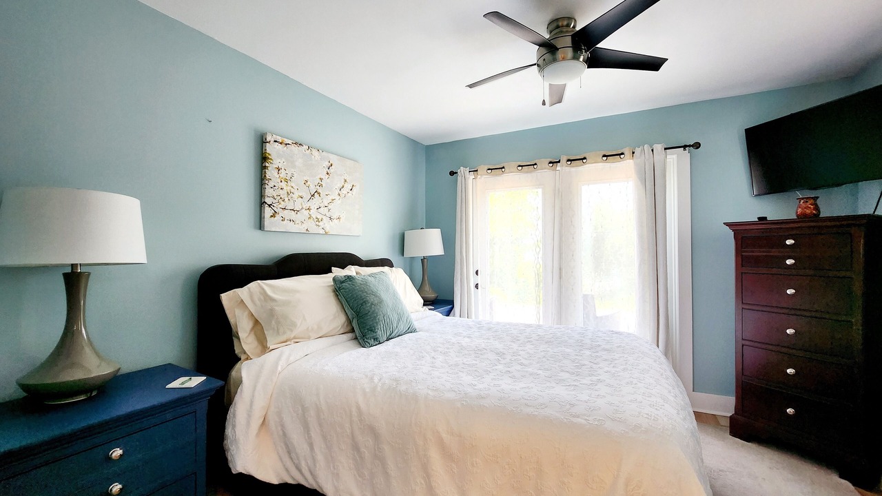 Photo of Bedroom in Lynn Garden