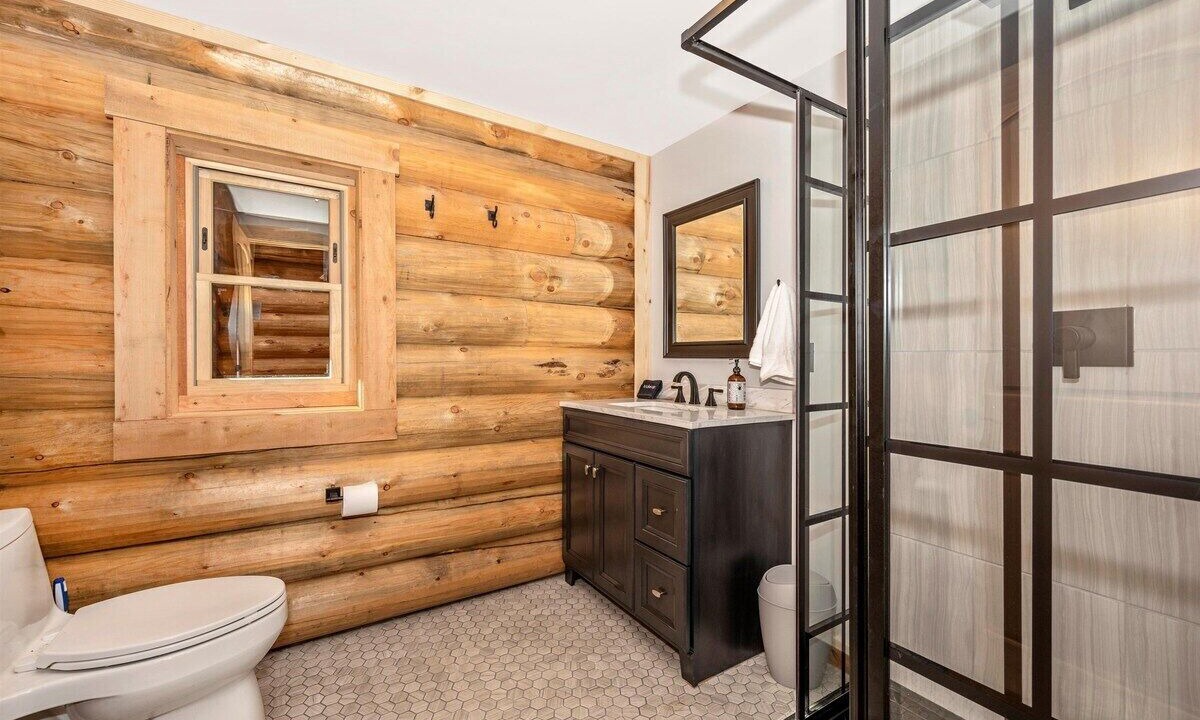 Photo of Others in Dickerson