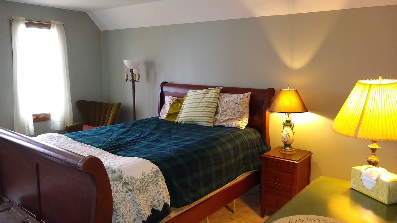 Photo of Bedroom in La Pointe