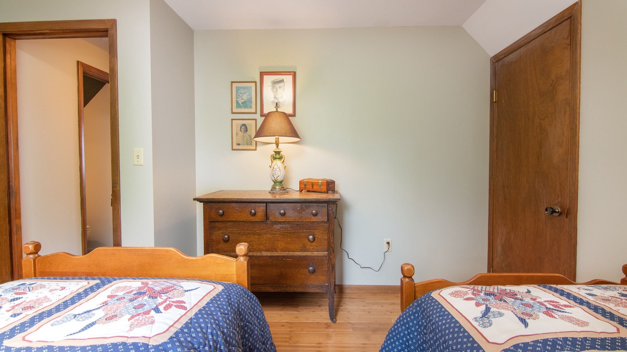 Photo of Bedroom in La Pointe