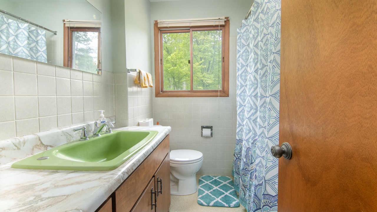 Photo of Bathroom in La Pointe