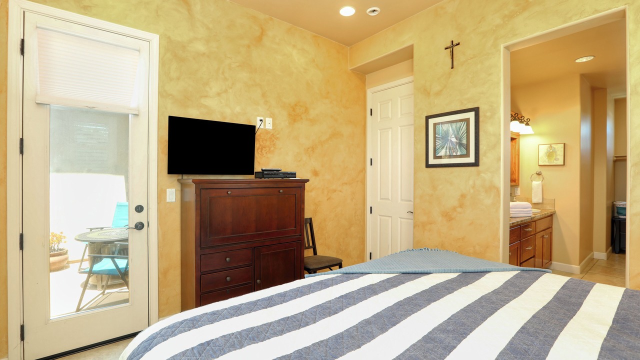 Photo of Bedroom in Downtown