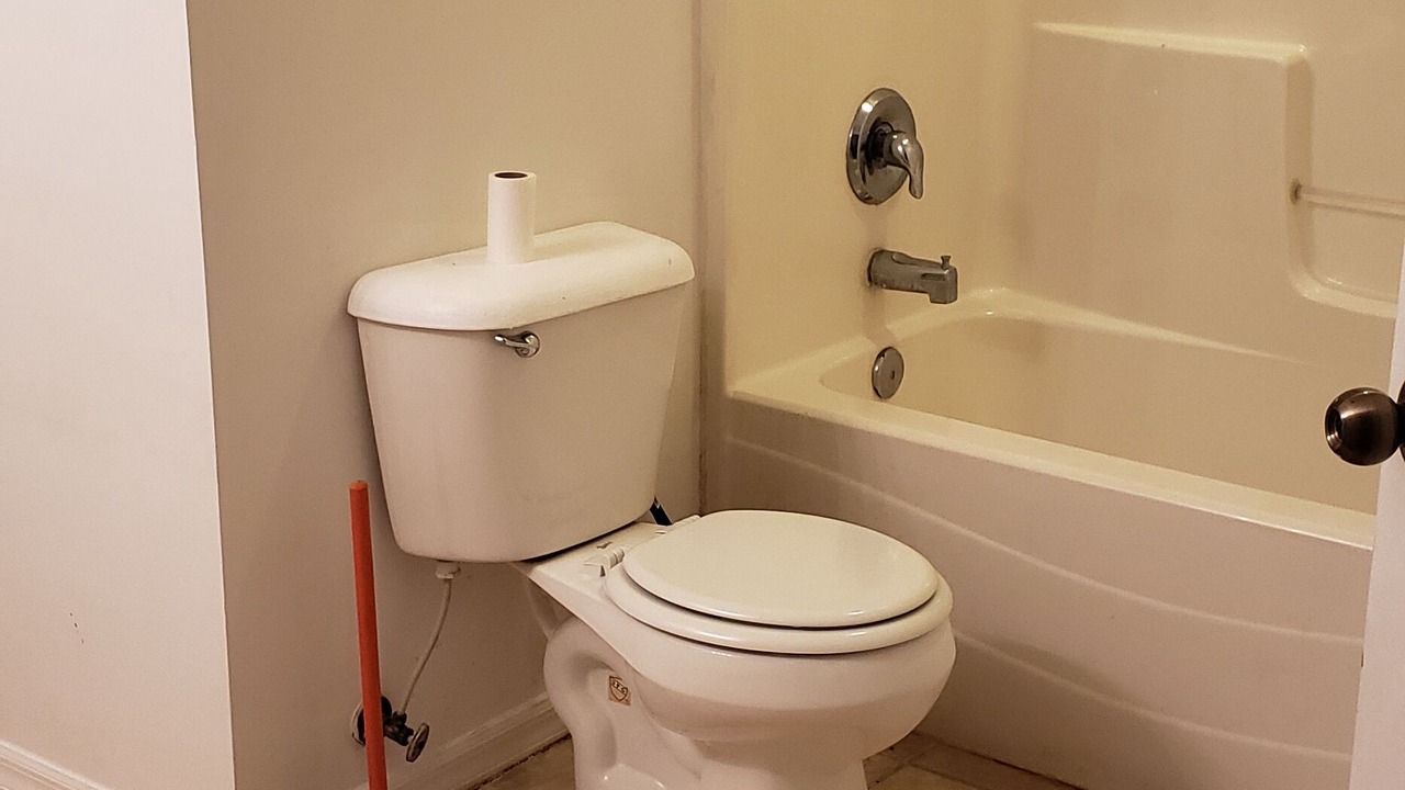 Photo of Bathroom in Lehigh Acres