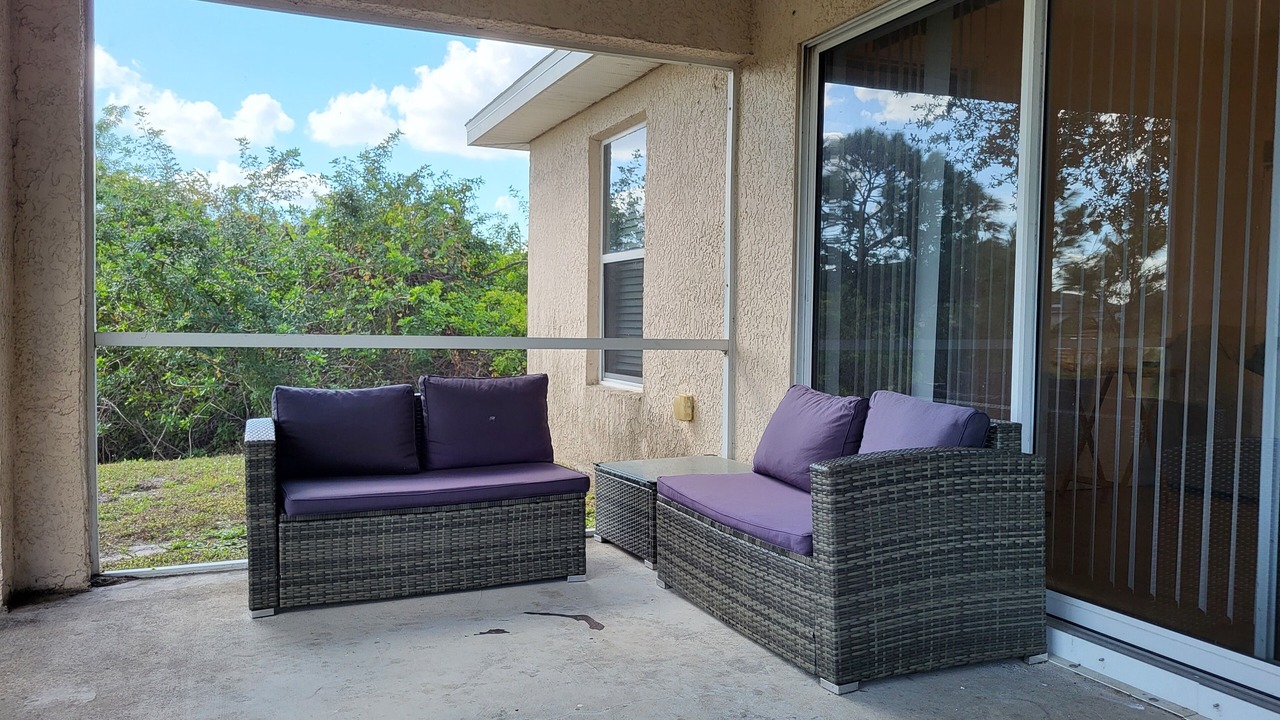 Photo of Patio Balcony in Lehigh Acres