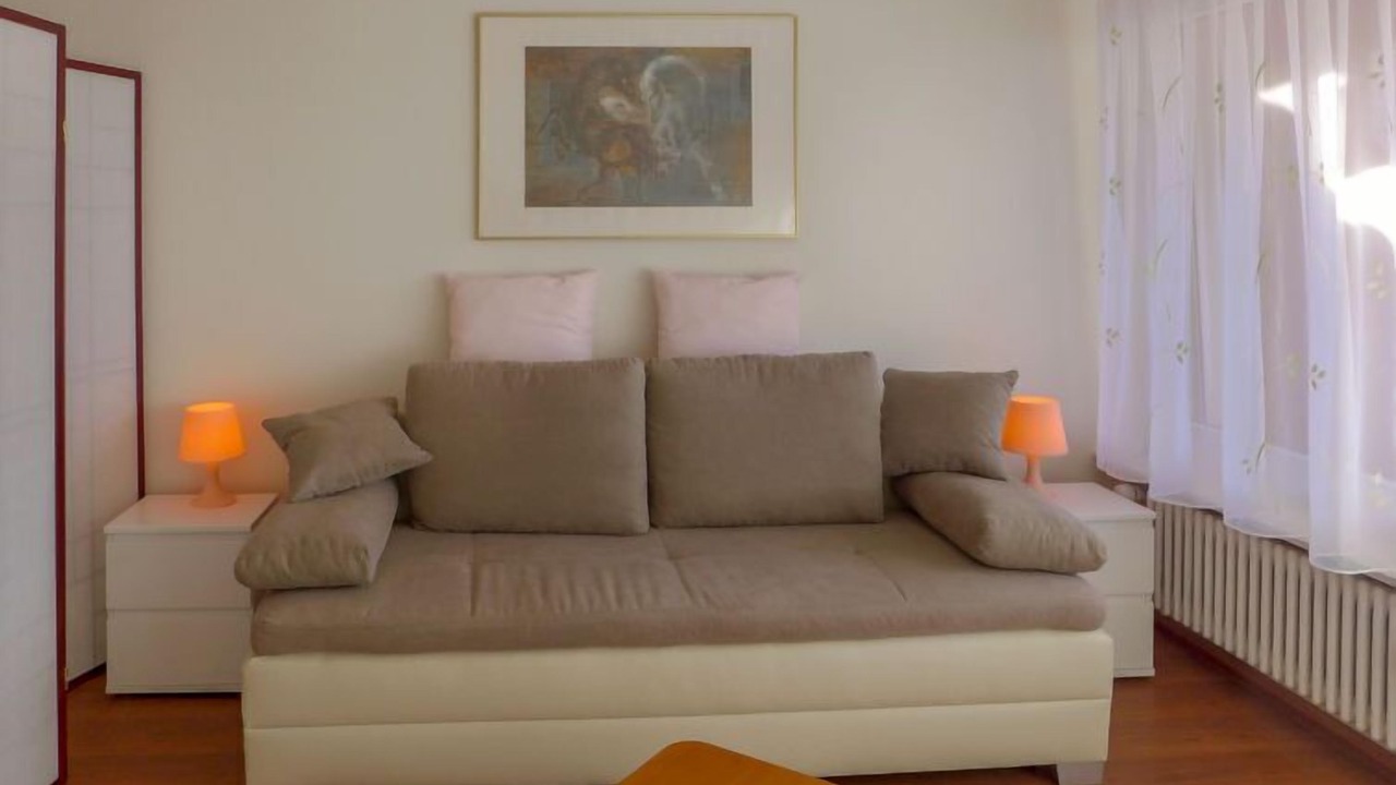 Photo of Livingroom in Lens