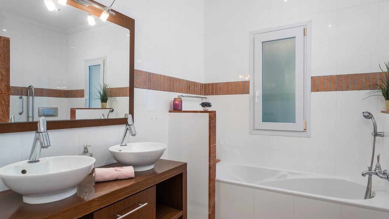 Photo of Bathroom in Casas de Torrat