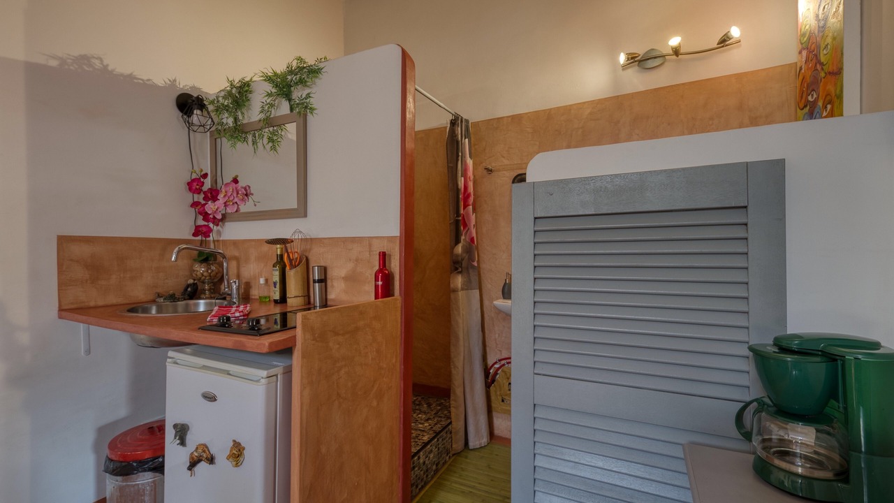 Photo of Kitchen in Alignan-du-Vent
