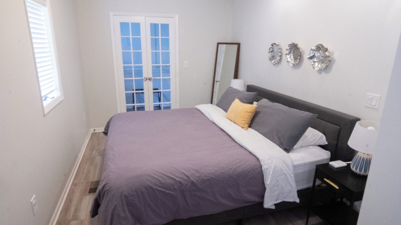 Photo of Bedroom in North Center