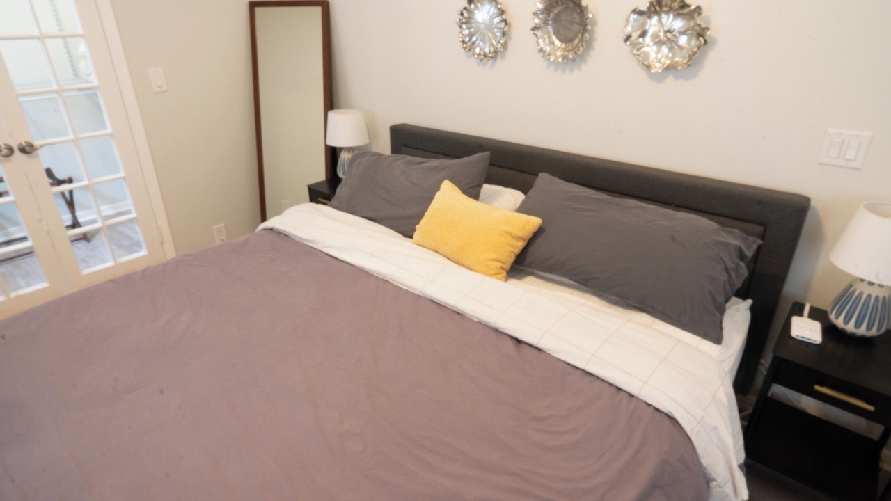 Photo of Bedroom in North Center