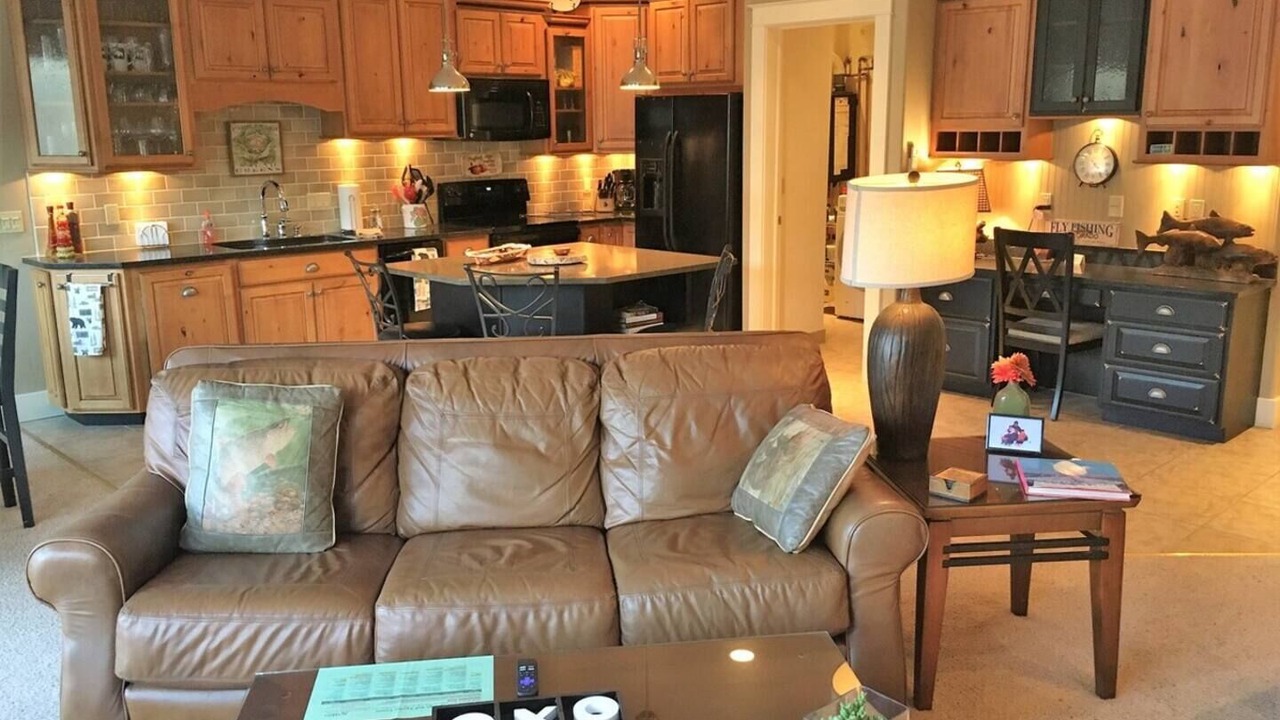 Photo of Bedroom in Salida
