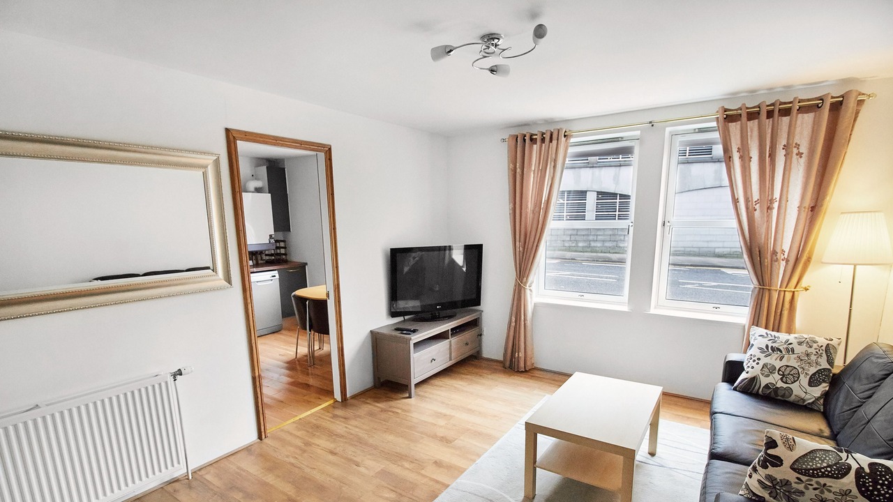 Photo of Livingroom in Central Aberdeen