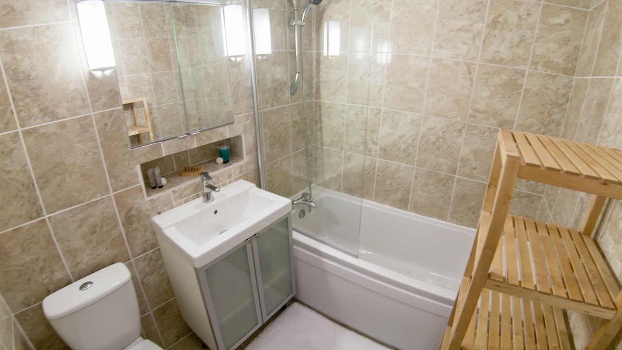 Photo of Bathroom in Central Aberdeen