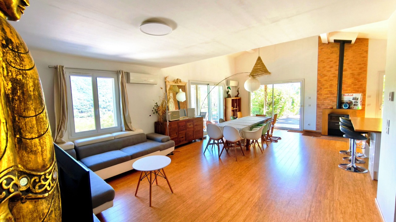 Photo of Livingroom in Collobrieres