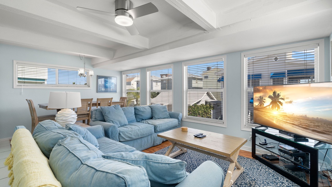 Photo of Livingroom in Sunset Beach