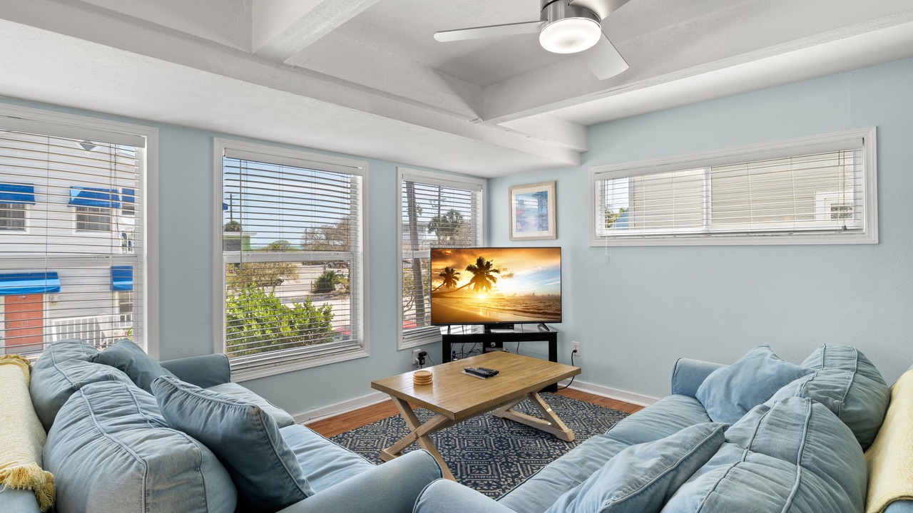 Photo of Livingroom in Sunset Beach