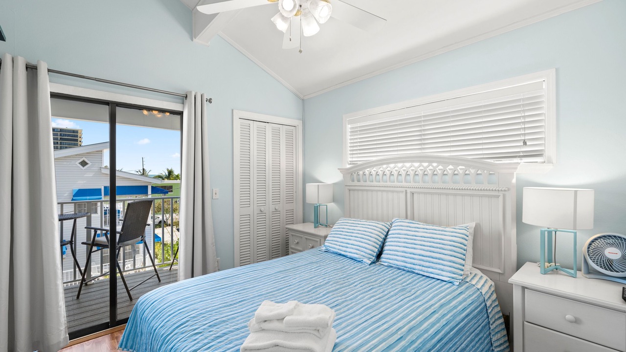 Photo of Patio Balcony in Sunset Beach