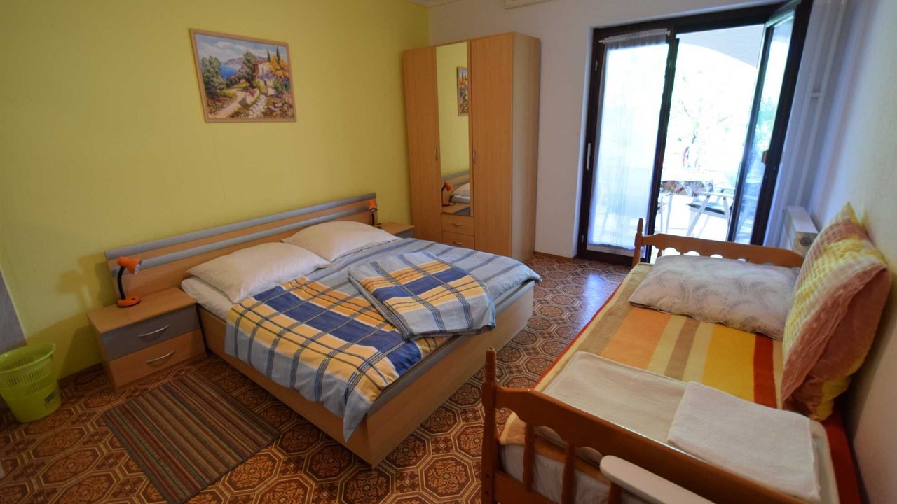 Photo of Bedroom in Vantacici