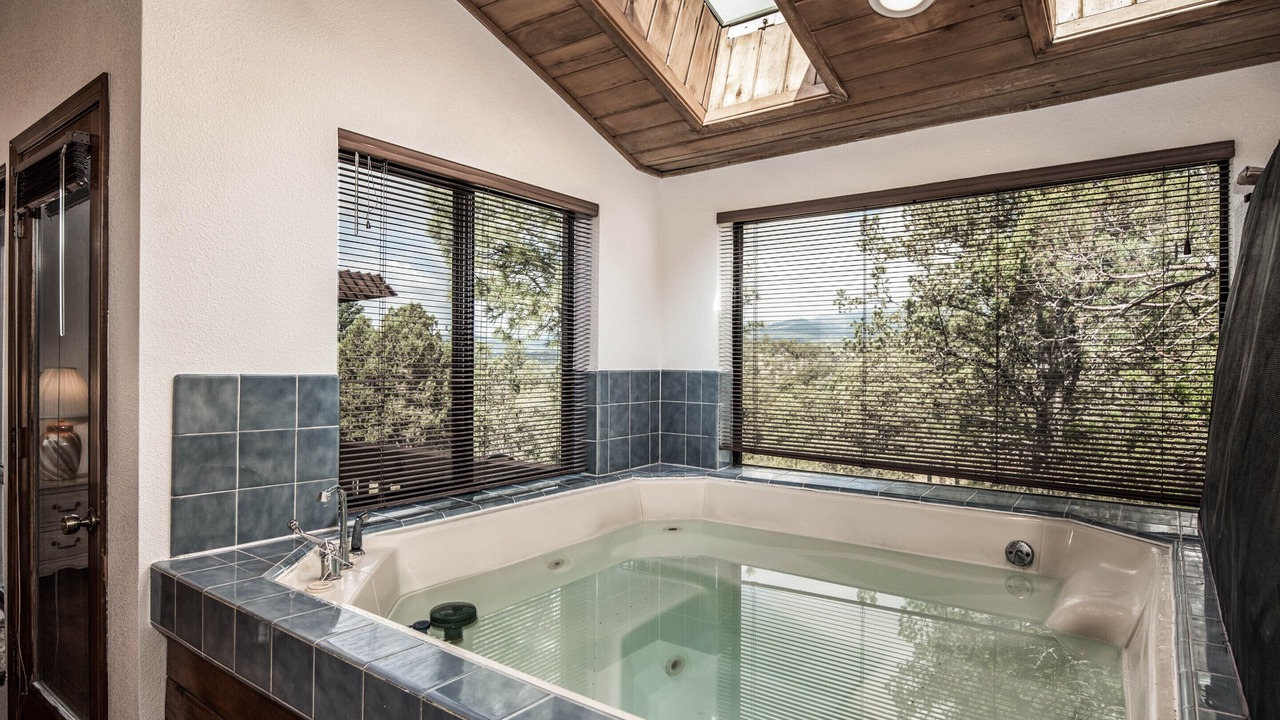 Photo of Bathroom in Ruidoso