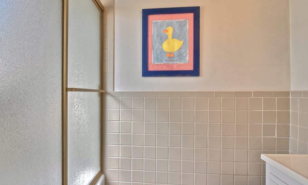 Photo of Bathroom in Balboa Island