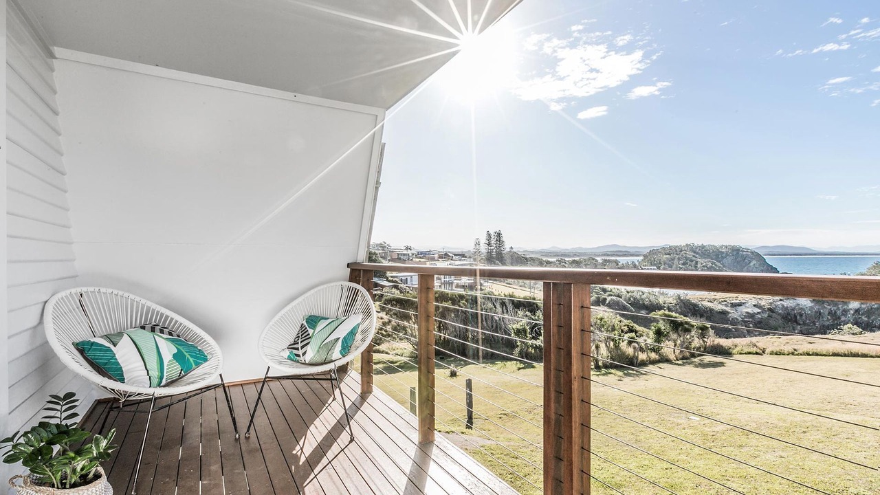 Photo of Patio Balcony in Scotts Head