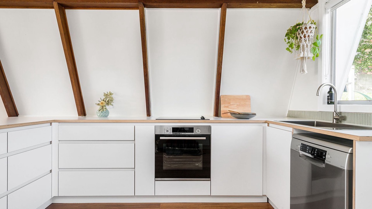 Photo of Kitchen in Scotts Head