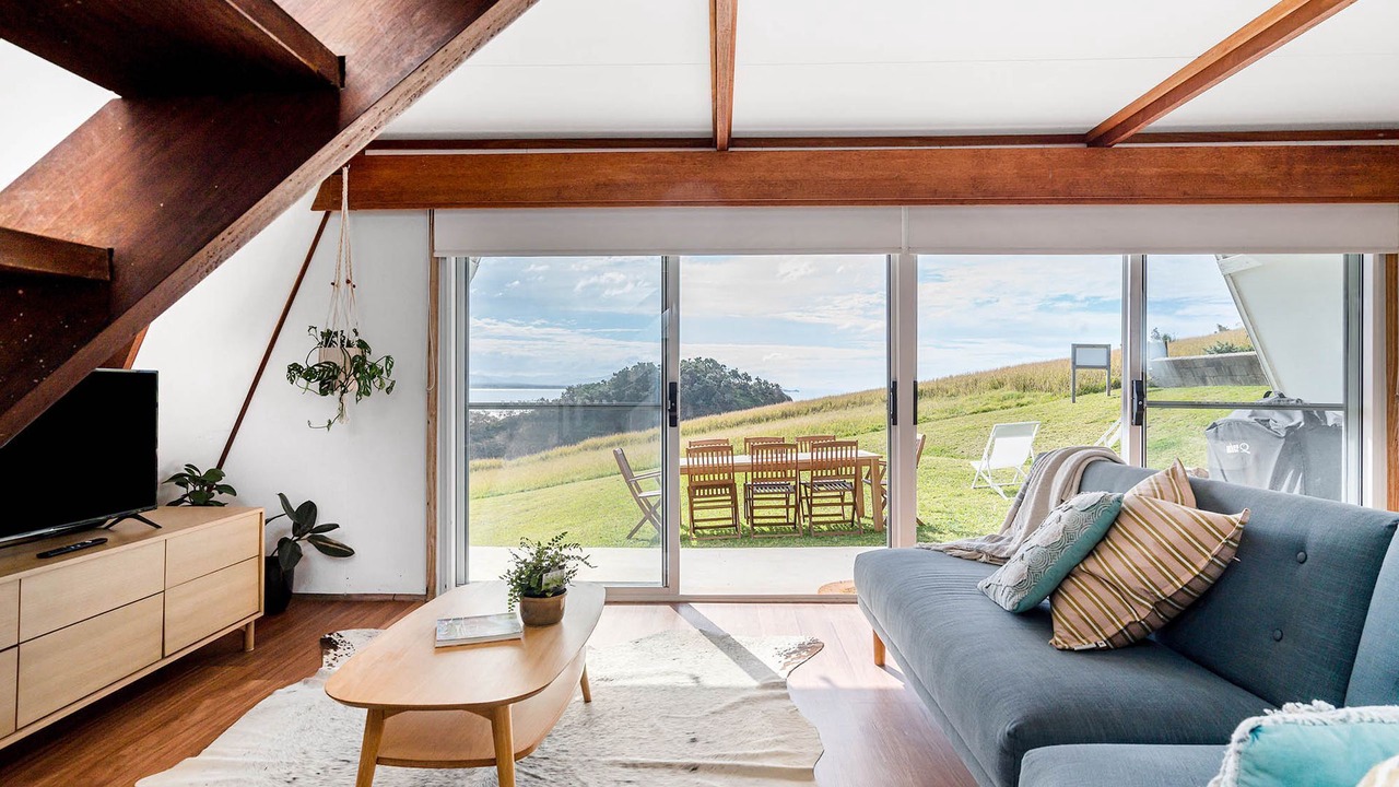 Photo of Livingroom in Scotts Head