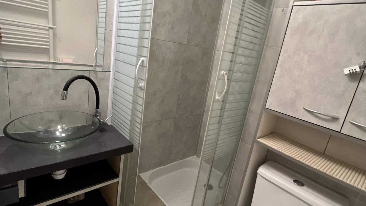 Photo of Bathroom in Sete