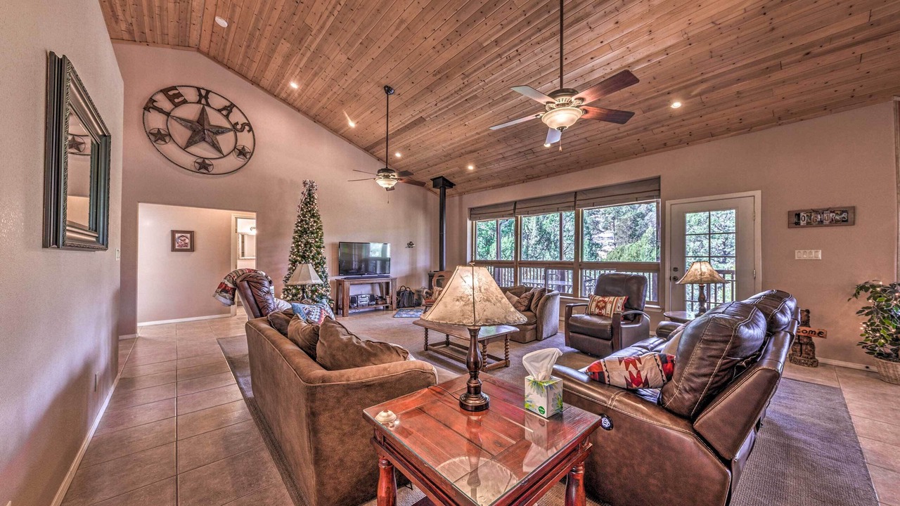 Photo of Livingroom in Ruidoso