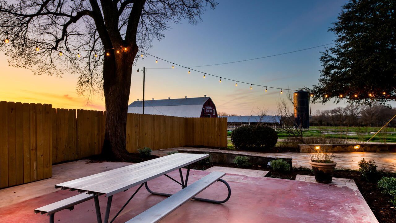 Photo of Outdoor in Waco