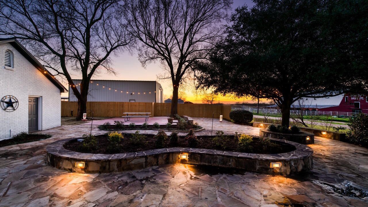 Photo of Outdoor in Waco