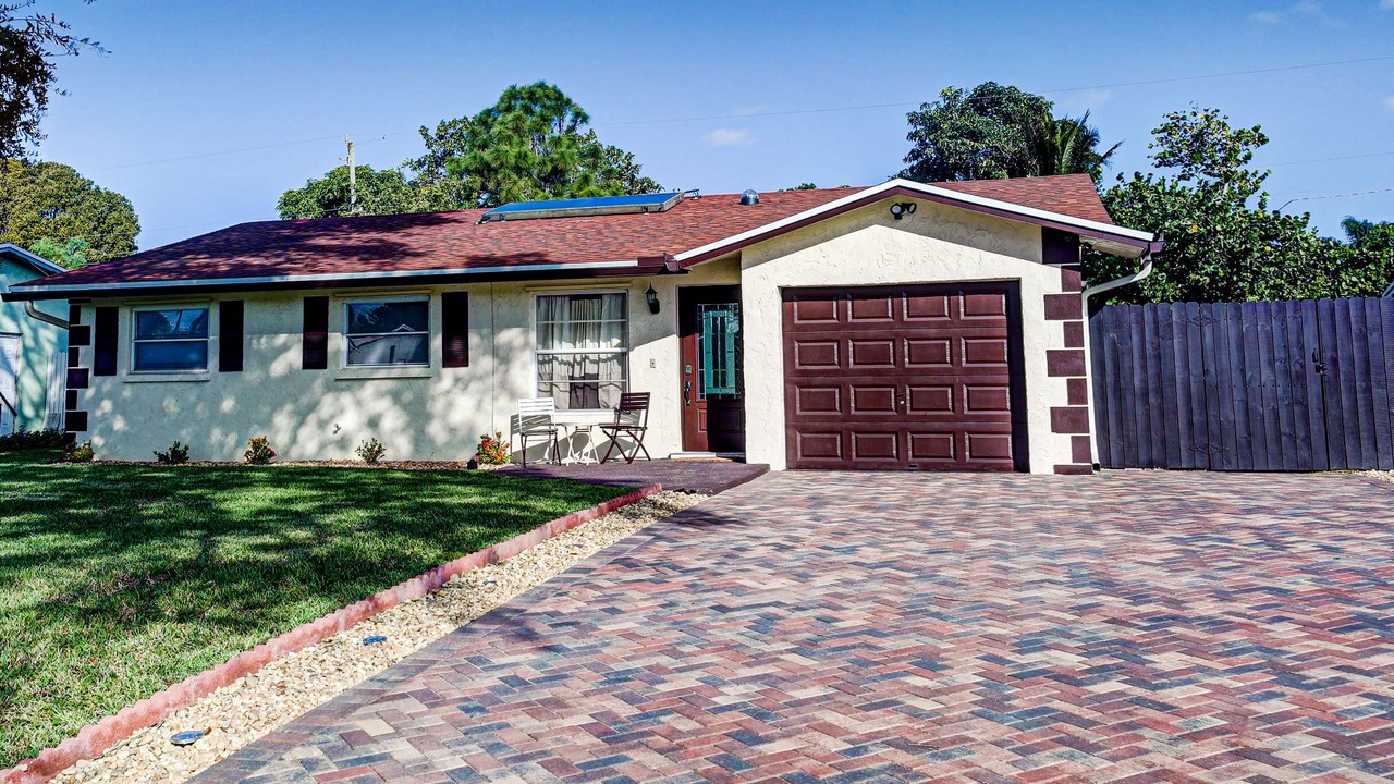 Photo of Outdoor in Boynton Beach