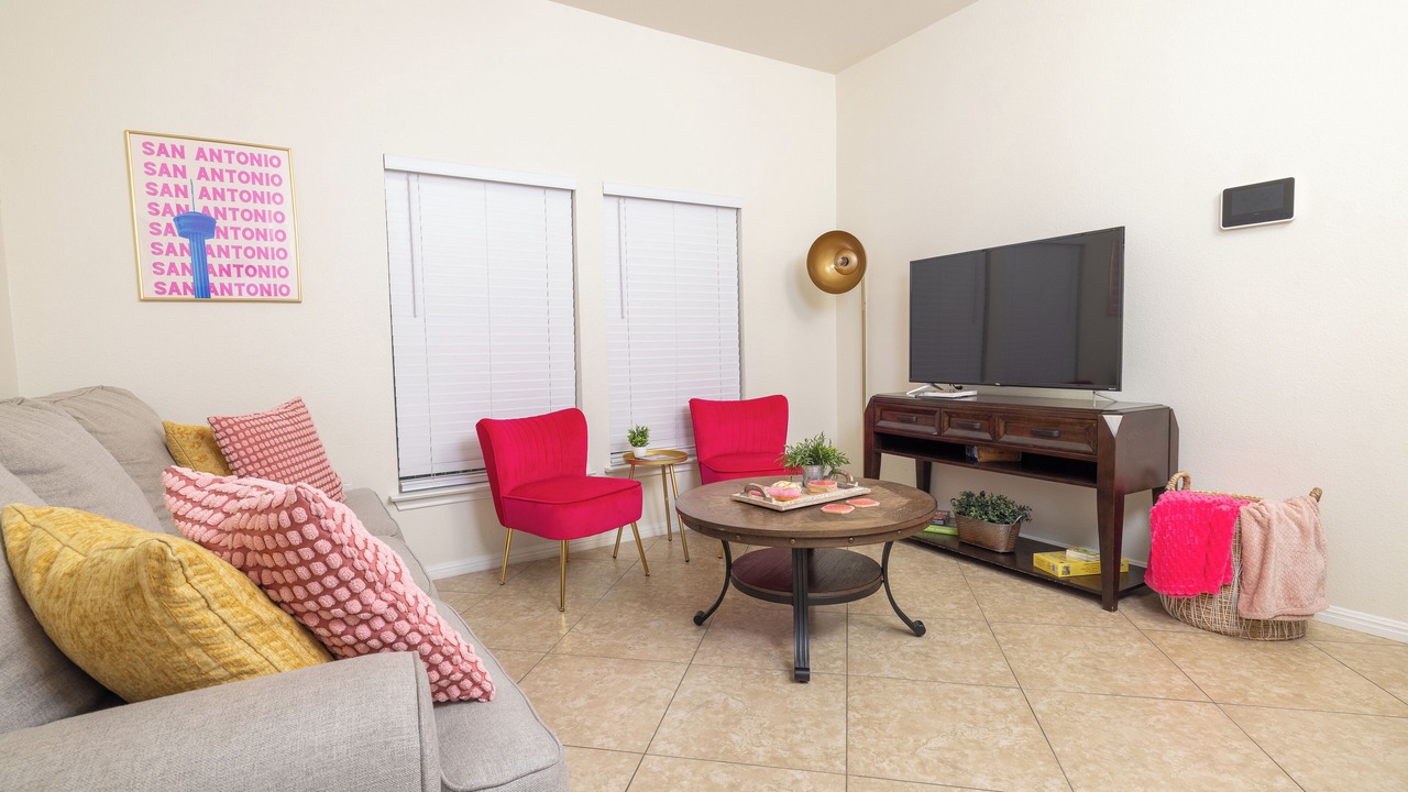 Photo of Livingroom in Arsenal