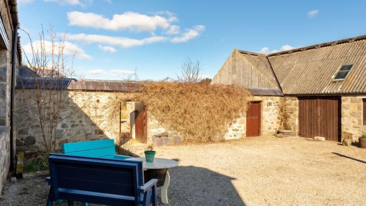 Photo of Others in Aberchirder