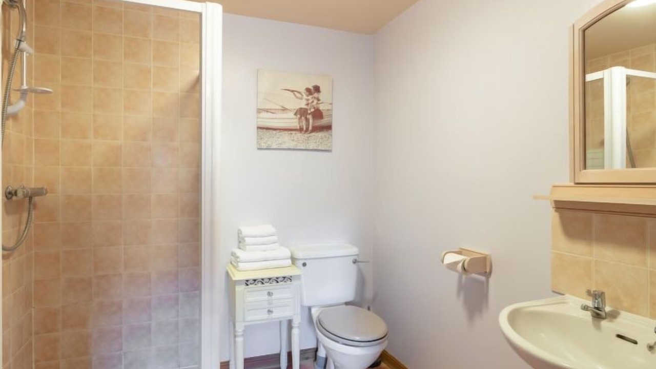 Photo of Bathroom in Aberchirder