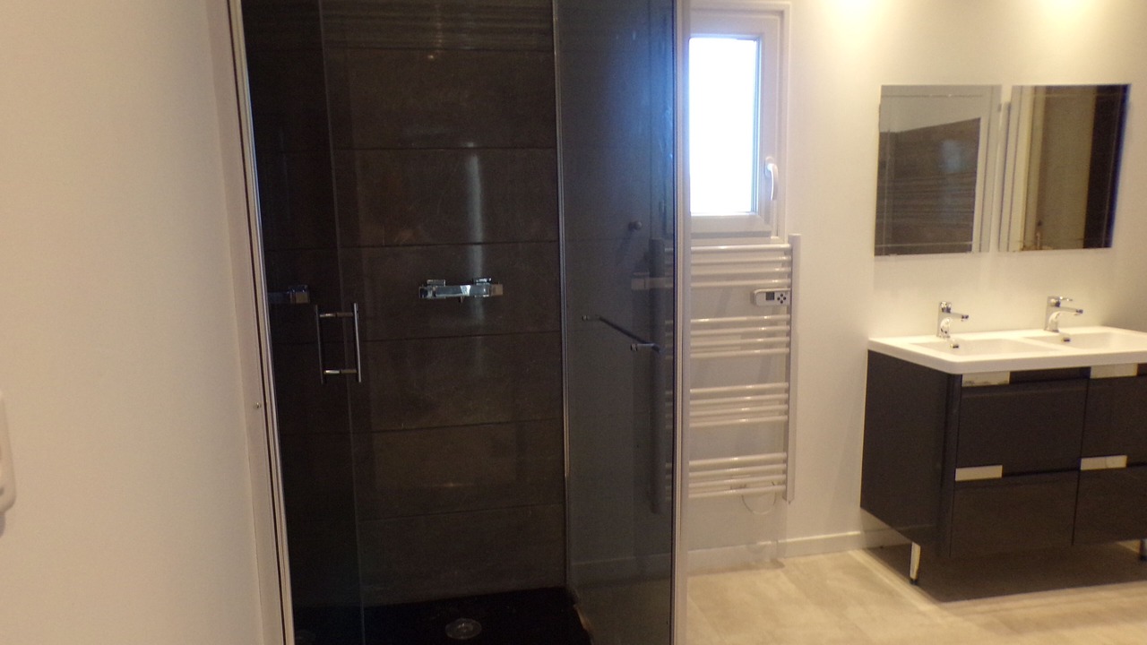 Photo of Bathroom in Saint-Clement-de-Regnat