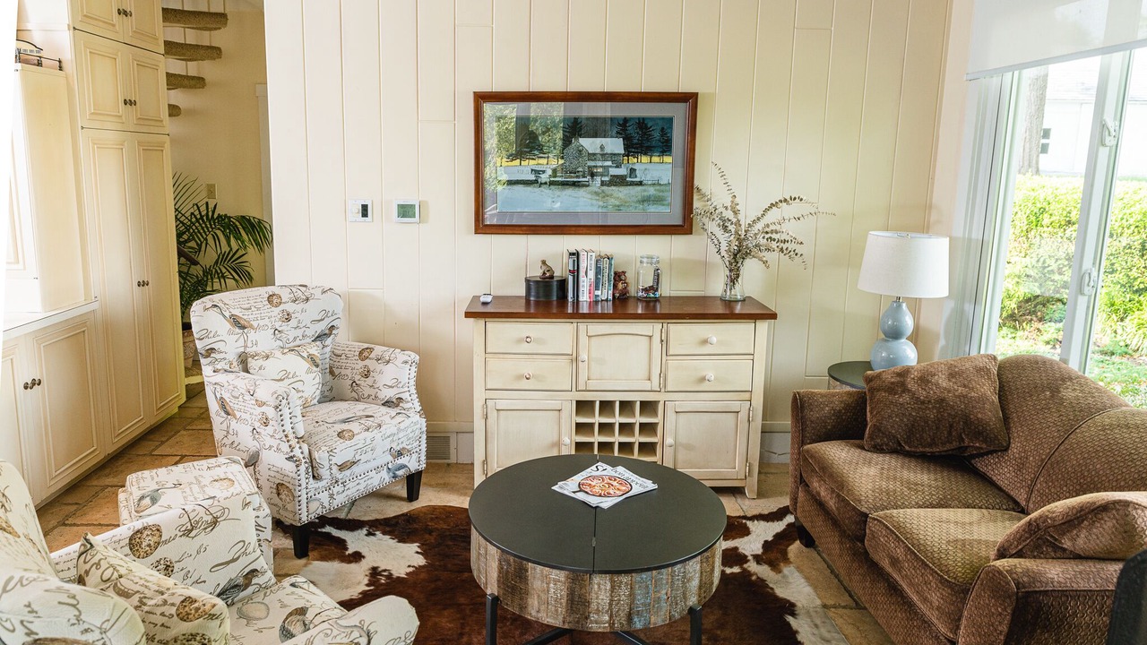 Photo of Livingroom in Mount Joy