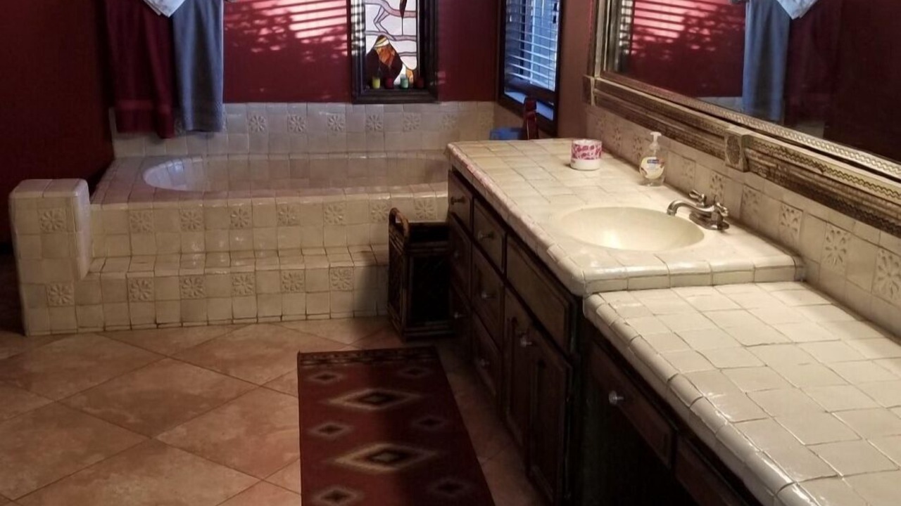 Photo of Bathroom in Pinnacle Peak