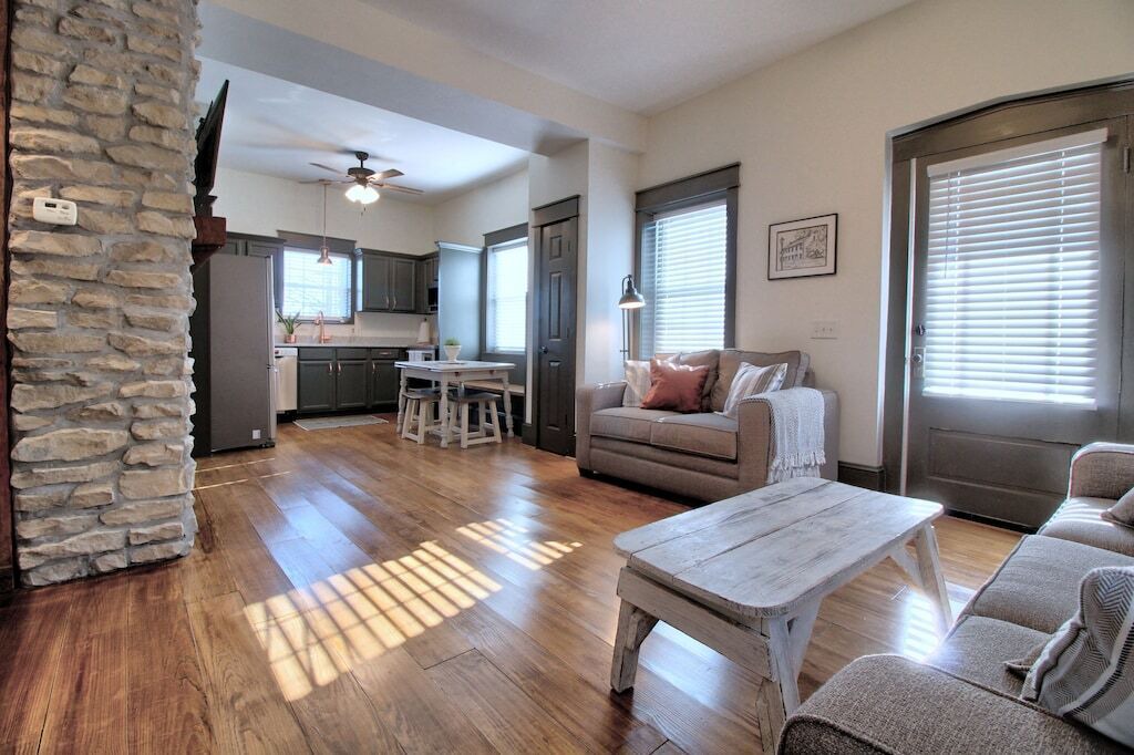 Photo of Livingroom in St. Charles