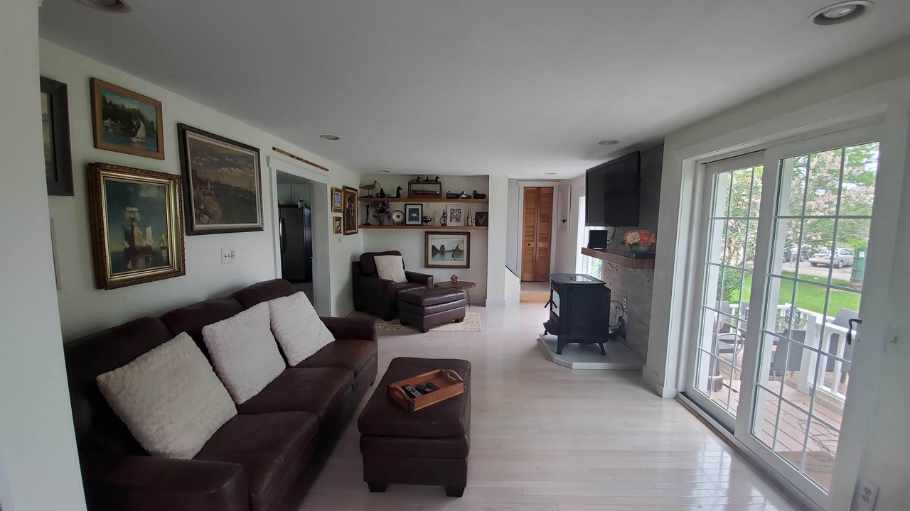 Photo of Livingroom in Clayton