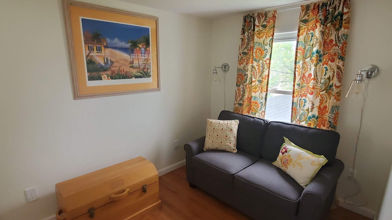 Photo of Livingroom in Clayton