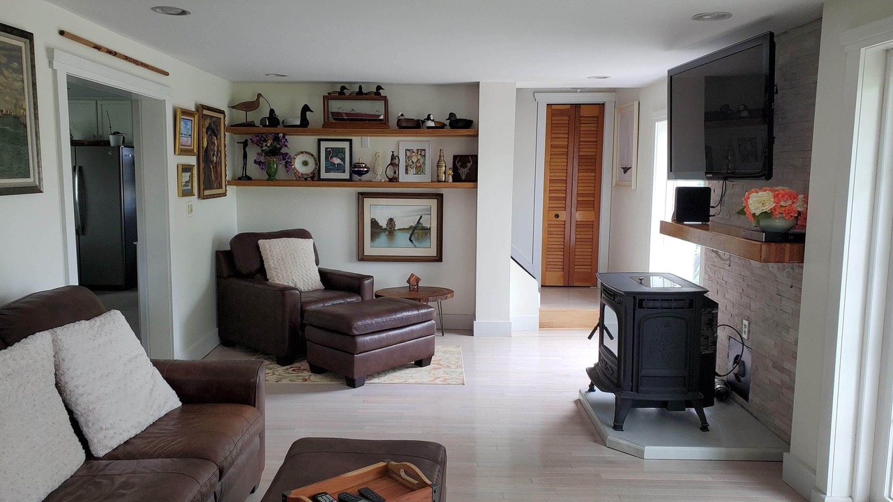 Photo of Livingroom in Clayton