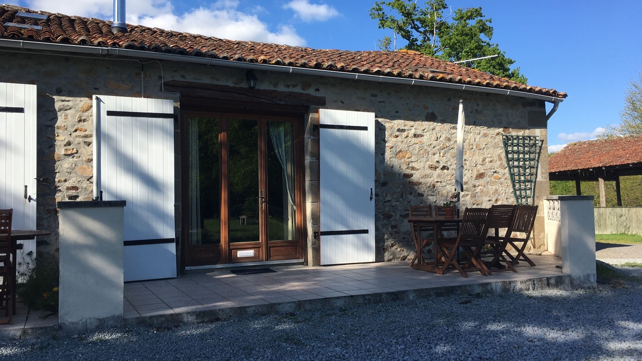 Photo of Outdoor in Blond