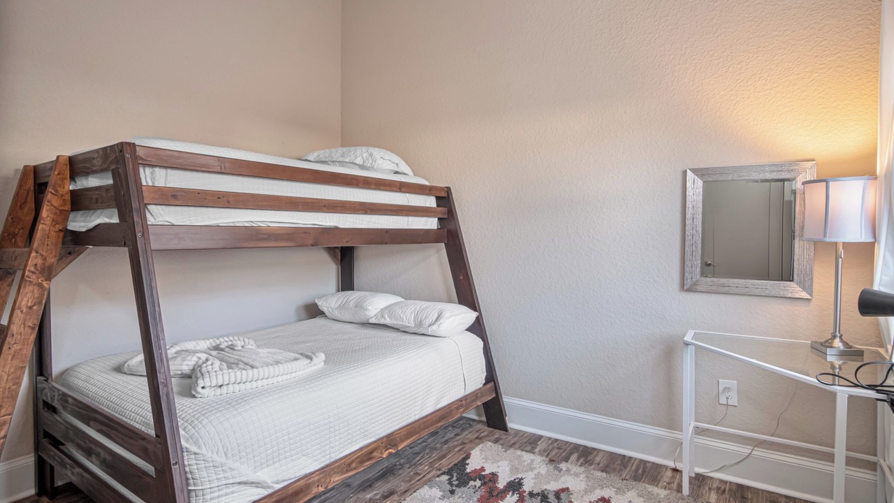 Photo of Bedroom in Near East Side
