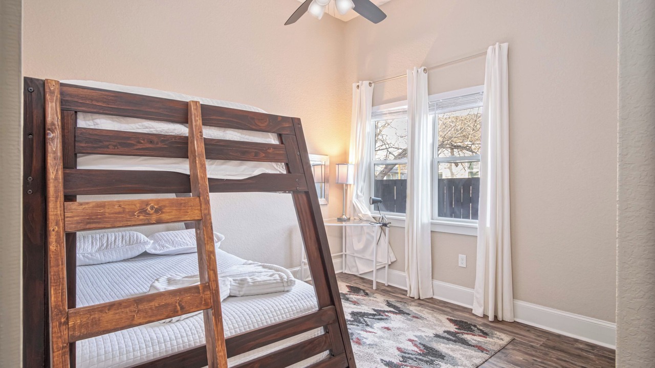 Photo of Bedroom in Near East Side